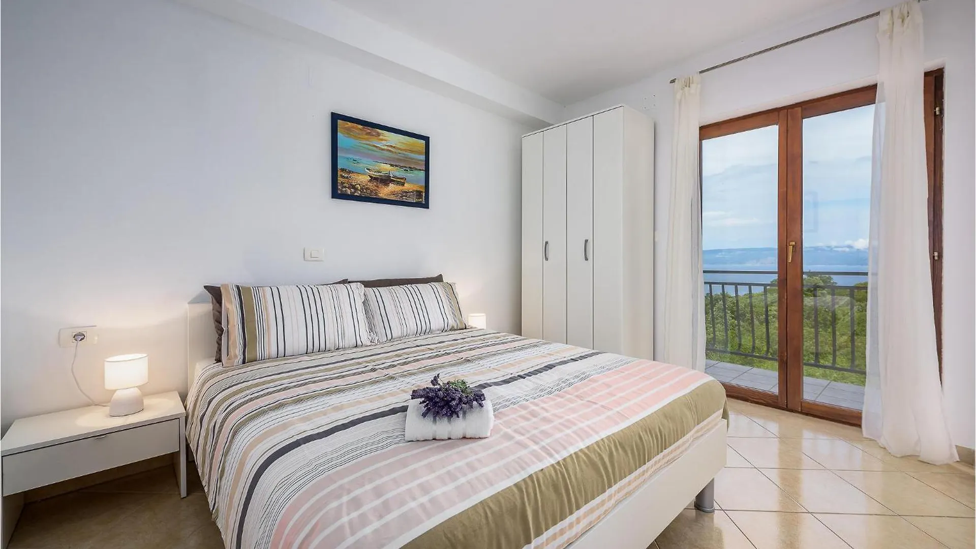 2 Bedroom Beautiful Apartment In Labin Drenje  Hırvatistan